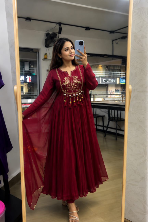 Pure Cotton 60×60 Self-Weave Embroidered Anarkali 3-Piece Suit Set