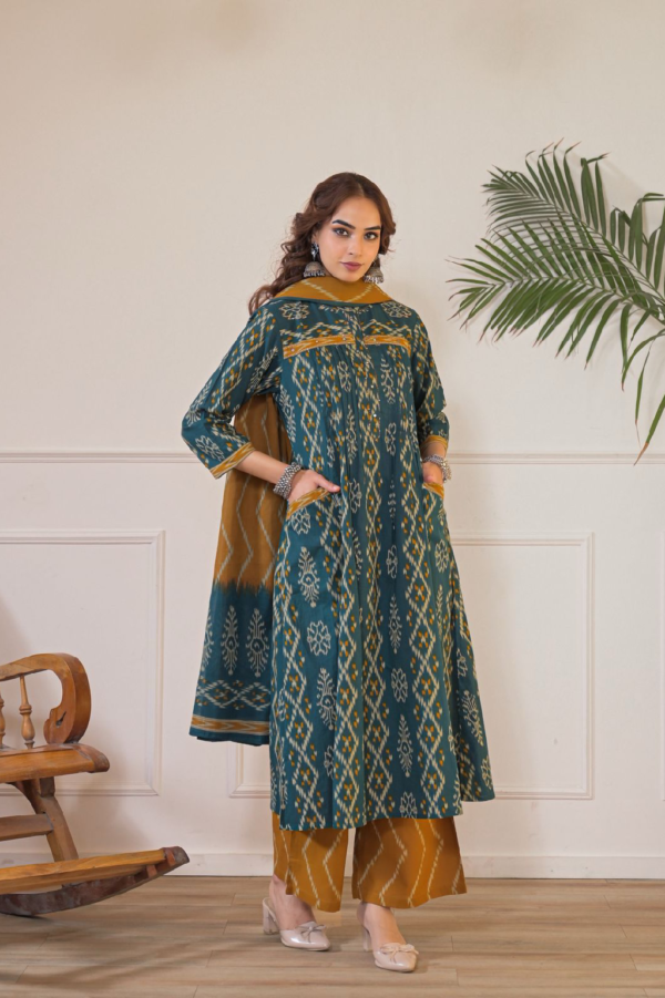 Cotton 60×60 A-Line Pintex Adda Work Suit Set with Pockets